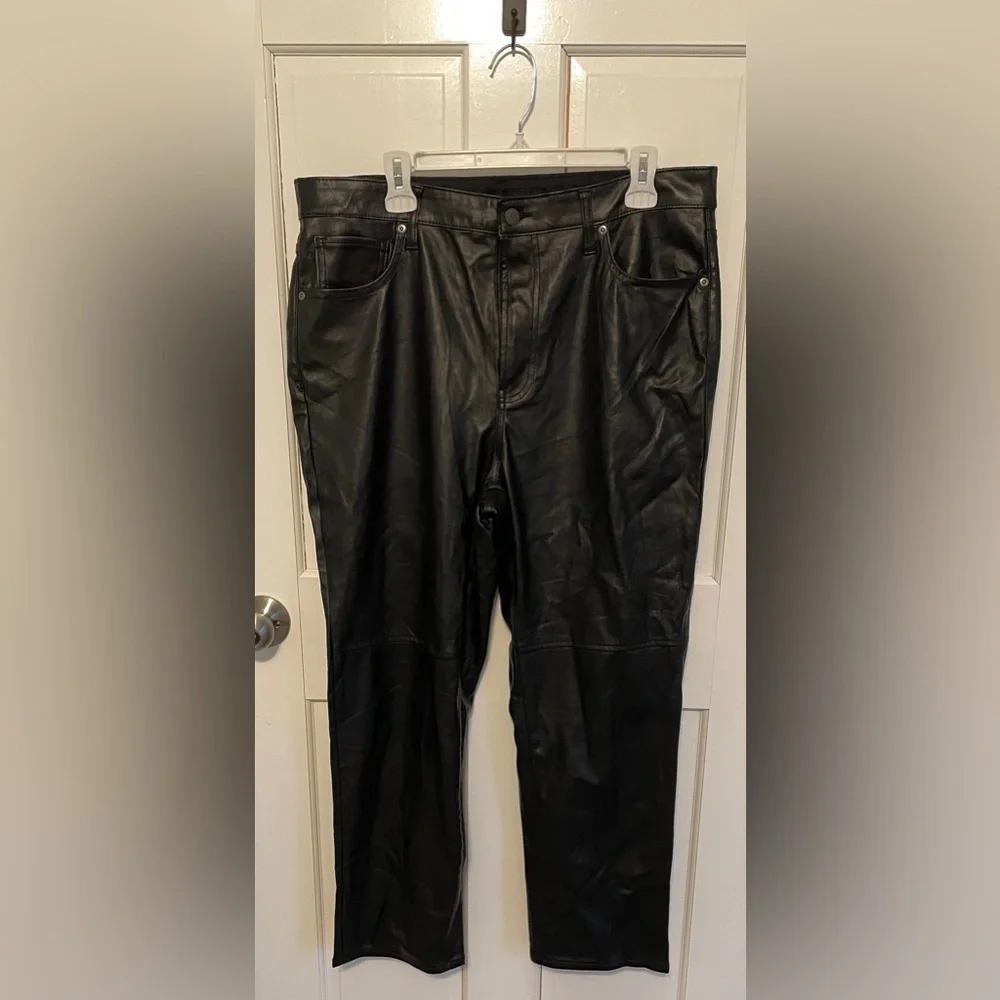 NWOT GAP Cheeky Straight Sky High Leather Pants